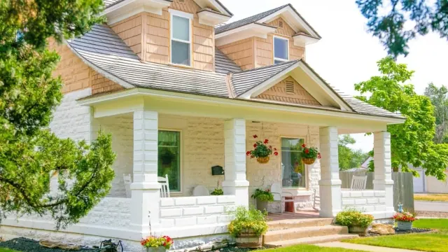 A house with a front porch
