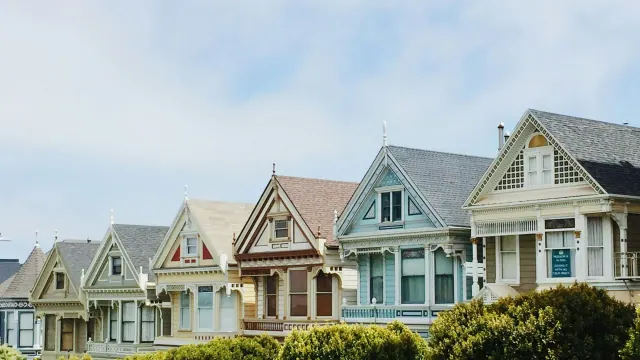 Starting Your Real Estate Portfolio: Tips for Beginners